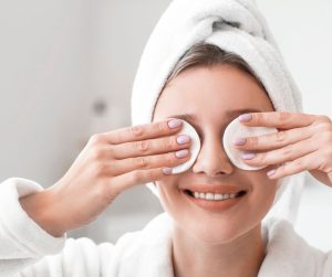 Complimentary Glasses Service in Deeside