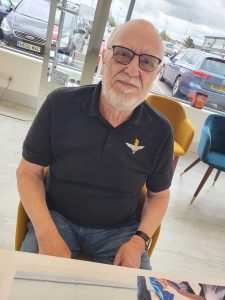 Complimentary Glasses Service in Deeside