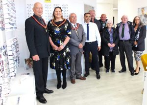 Complimentary Glasses Service in Deeside