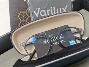 Complimentary Glasses Service in Deeside
