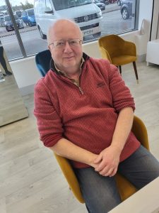Complimentary Glasses Service in Deeside